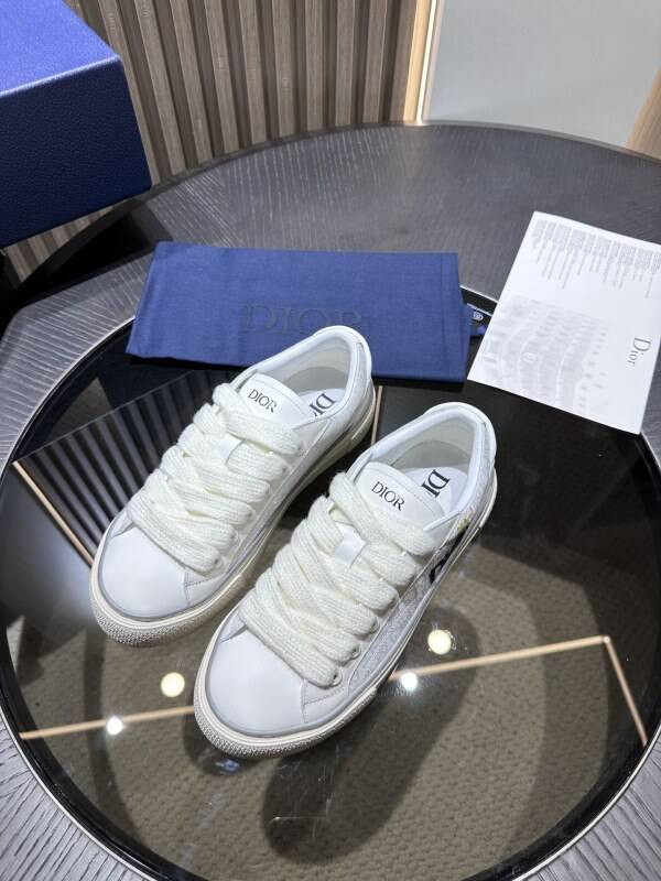 DIO* B33 SNEAKER