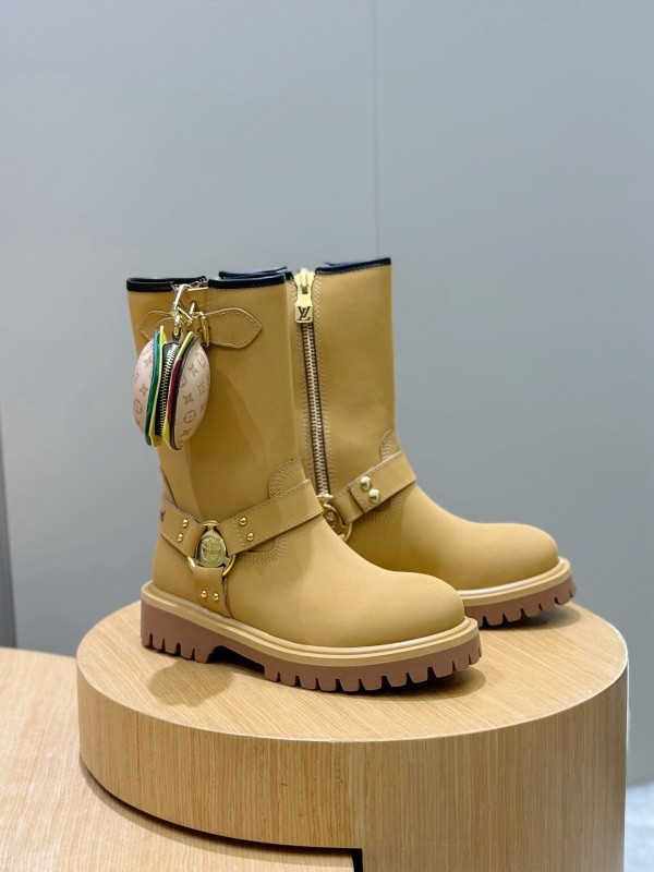 LVT BOOTS