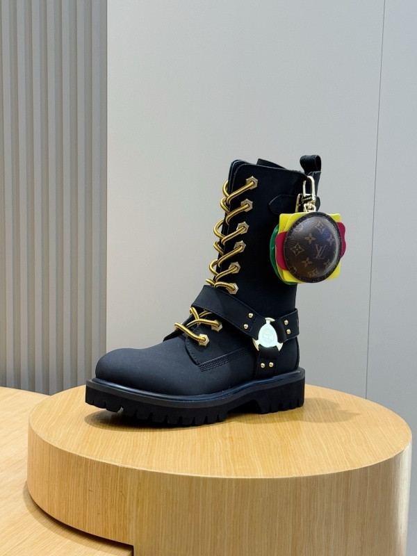 LVT BOOTS