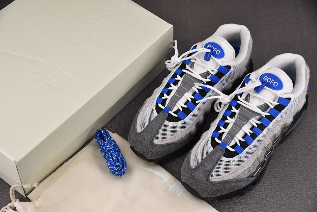 Undefeated x Nike Air Max 95 