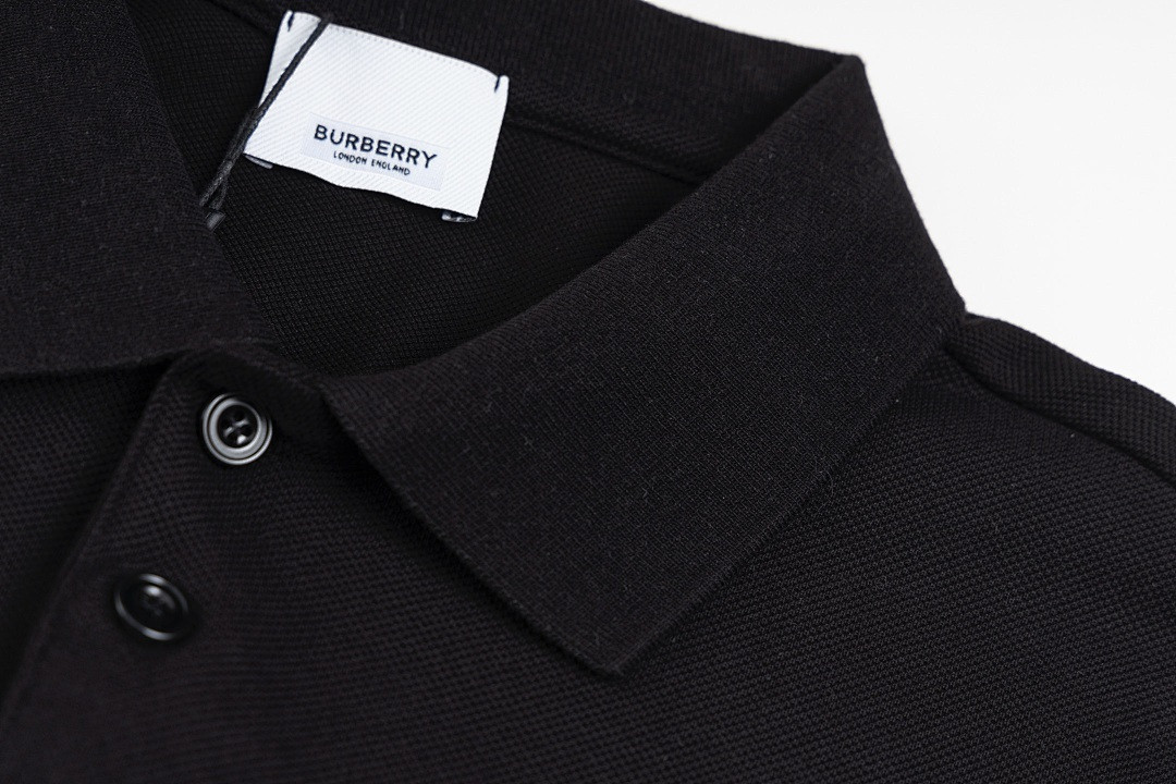 Bv*b*rry Clothes