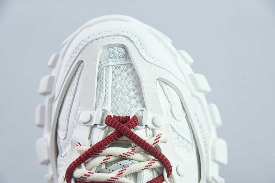 BC TRACK SNEAKER