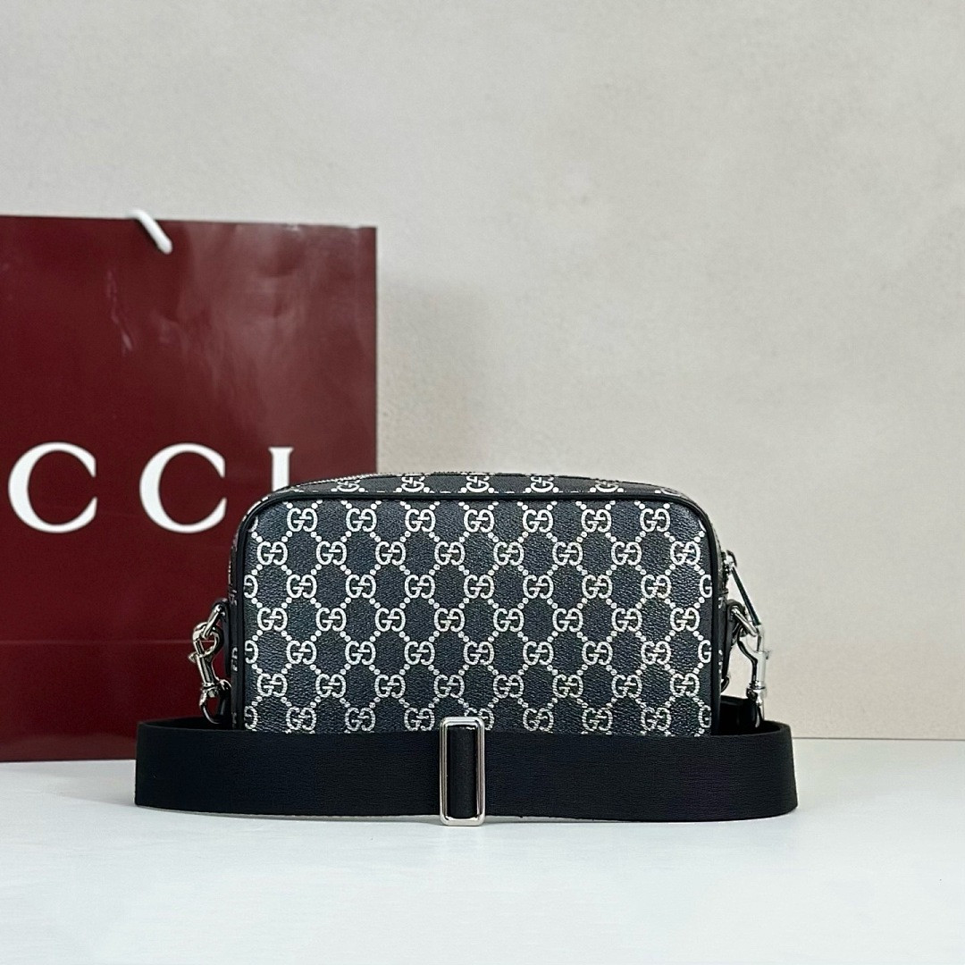 Gvc*1 BAG
