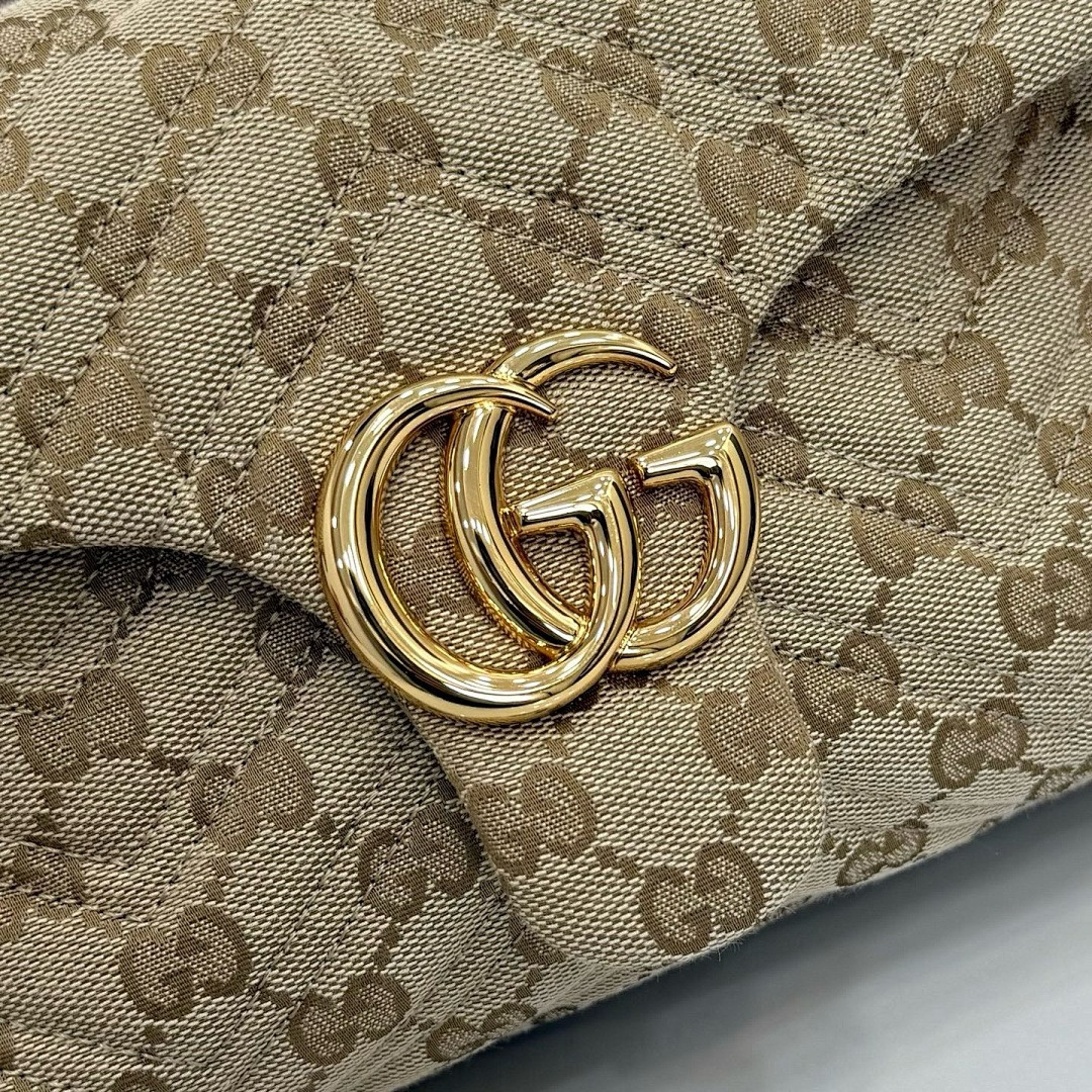 Gvc*1 BAG