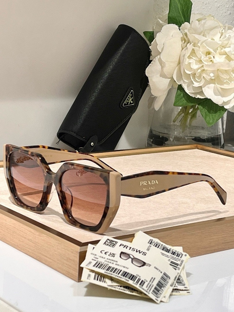 Pra*a Sunglasses