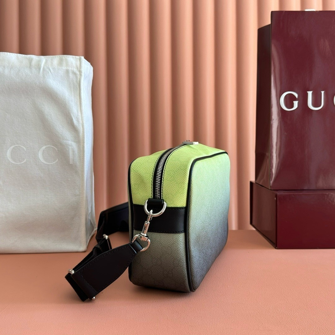 Gvc*1 BAG