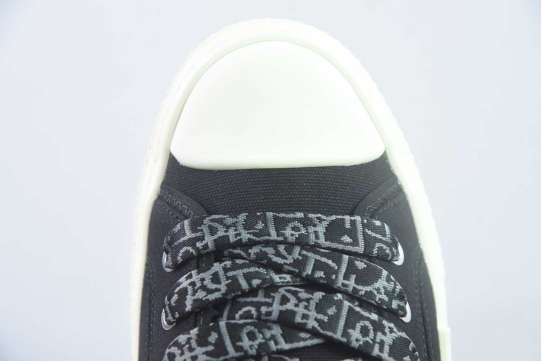 DIO* B23 LOW-TOP SNEAKERS IN OBLIQUE