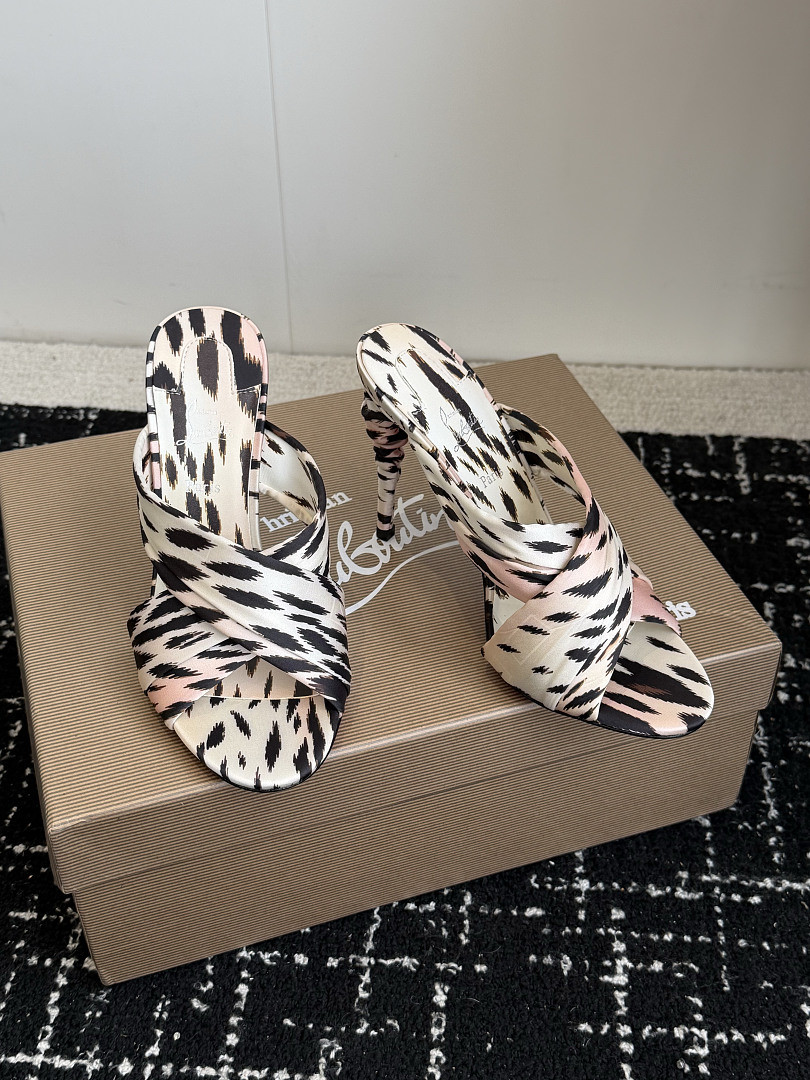 CHIAN LOUIN Heel