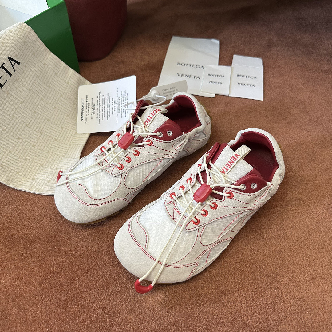 B0tt*ga Ven*ta Sneaker