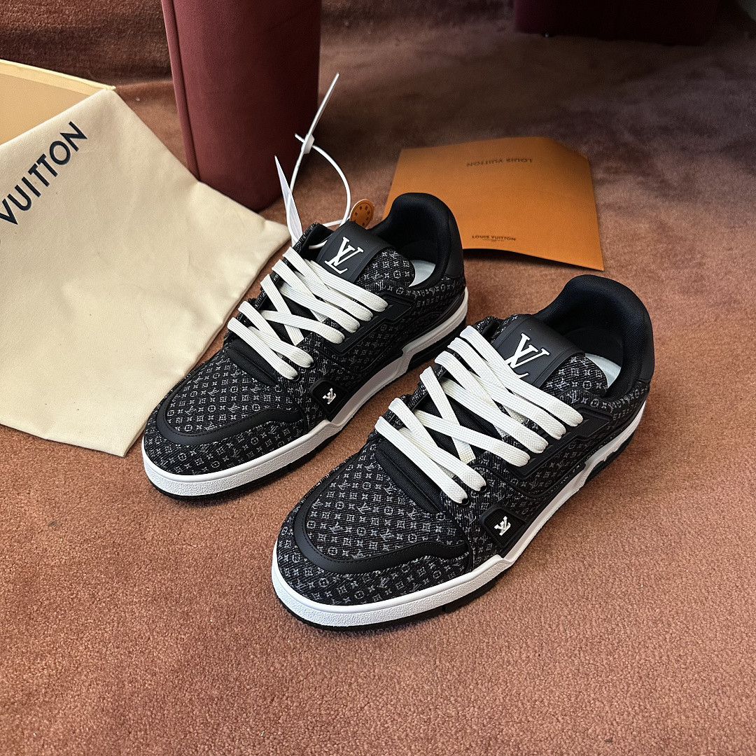 LVT SNEAKERS