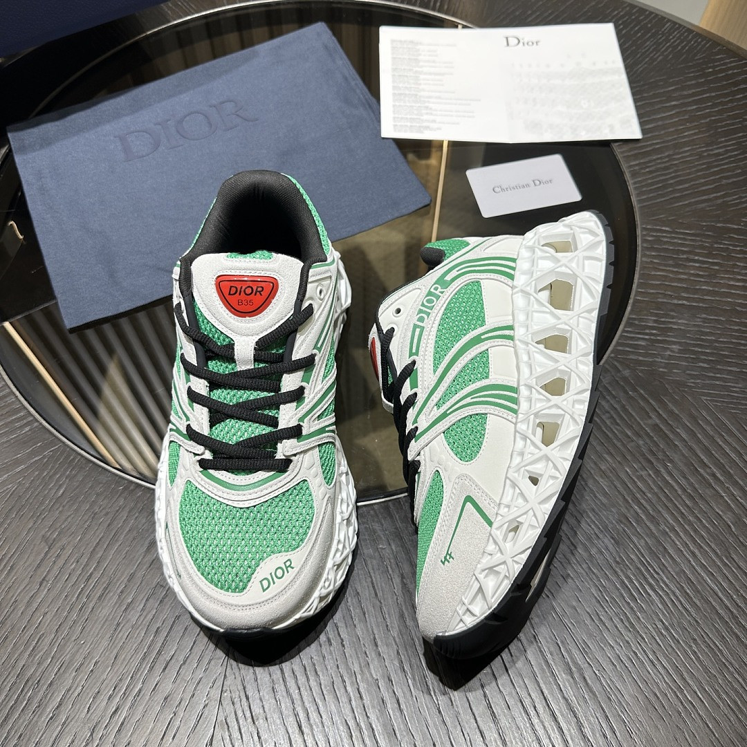 DIO* SNEAKER