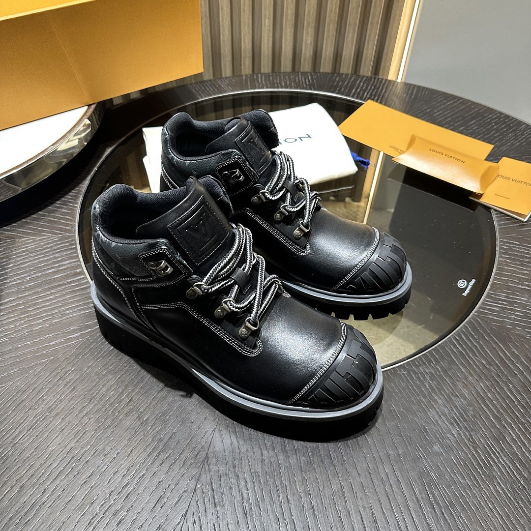 LVT BOOTS