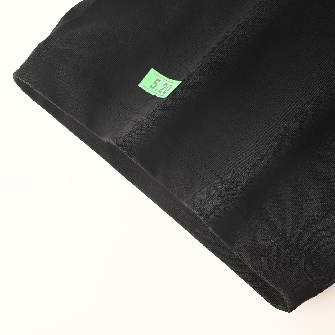 Ba1en*iaga Clothes