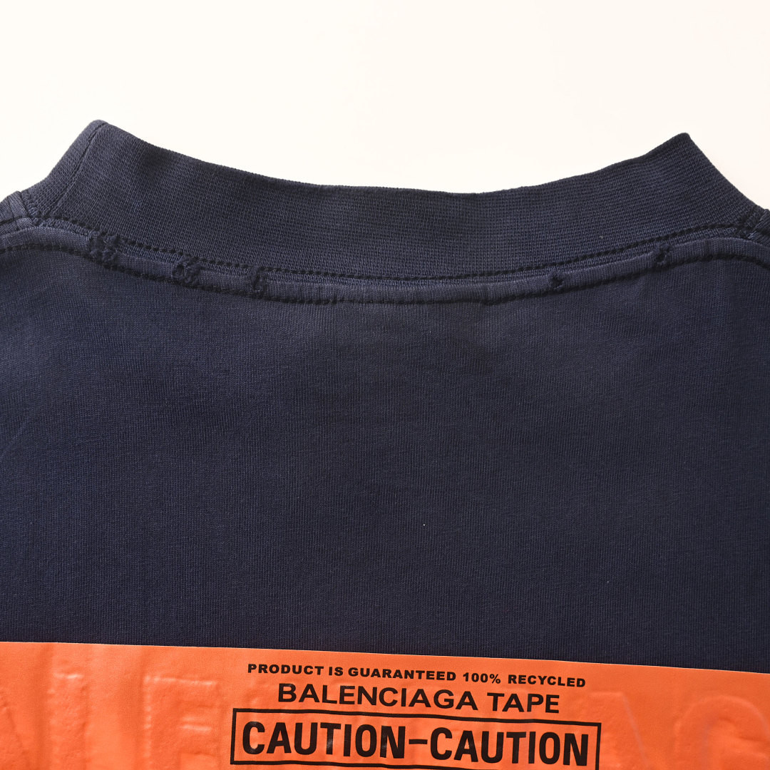Ba1en*iaga Clothes