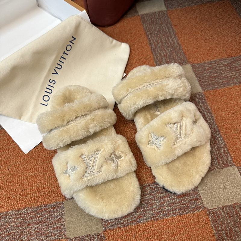 LVT SANDALS
