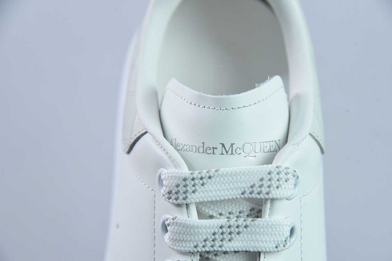 AlexER McEEN SNEAKERS