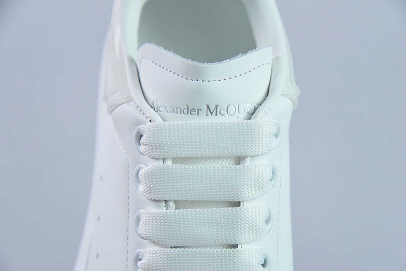 AlexER McEEN SNEAKERS