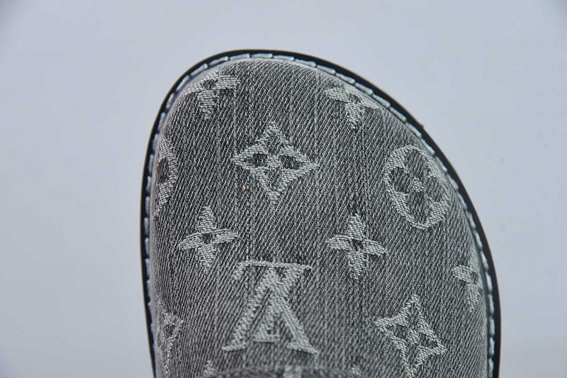 LVT SANDALS