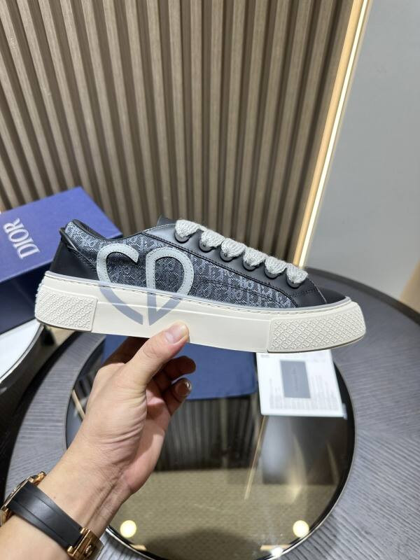 DIO* B33 SNEAKER