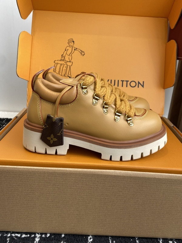 LVT SNEAKERS