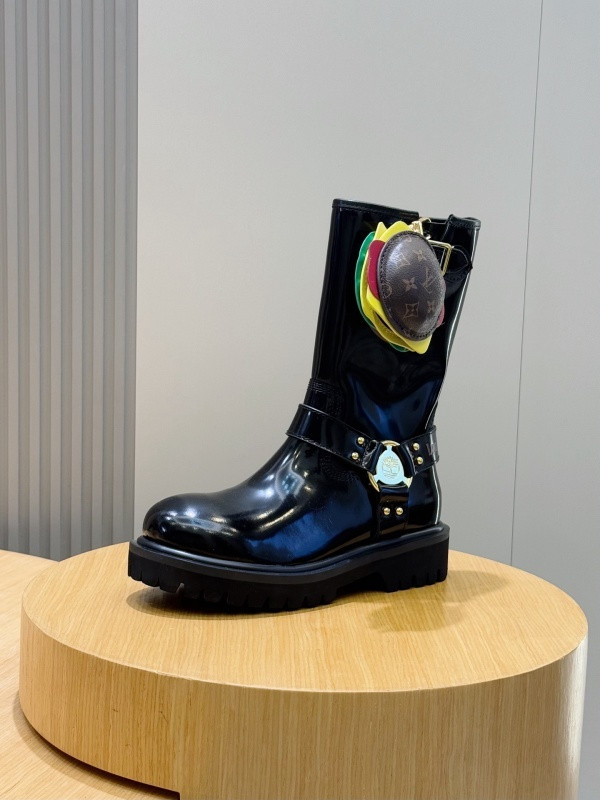 LVT BOOTS