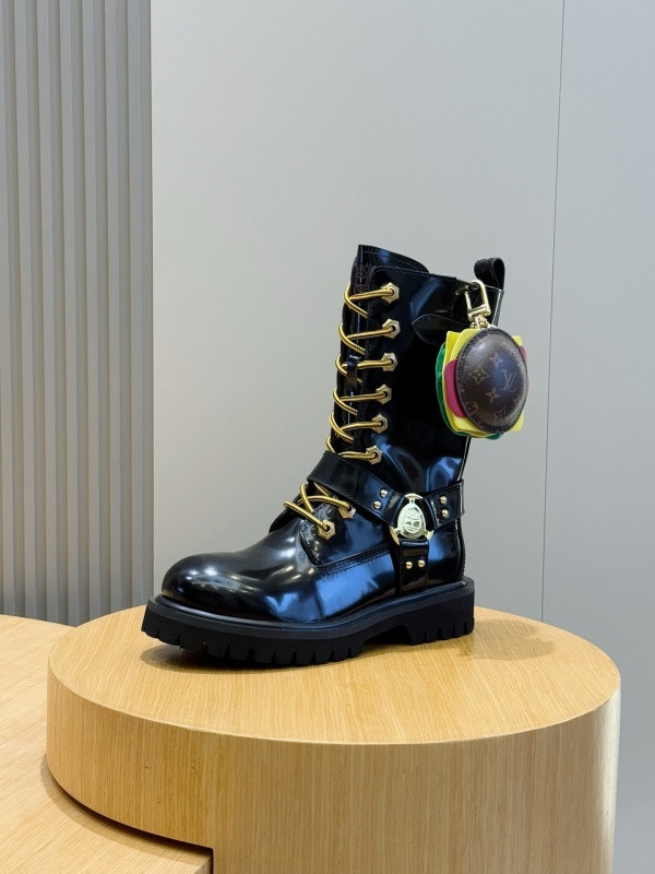 LVT BOOTS