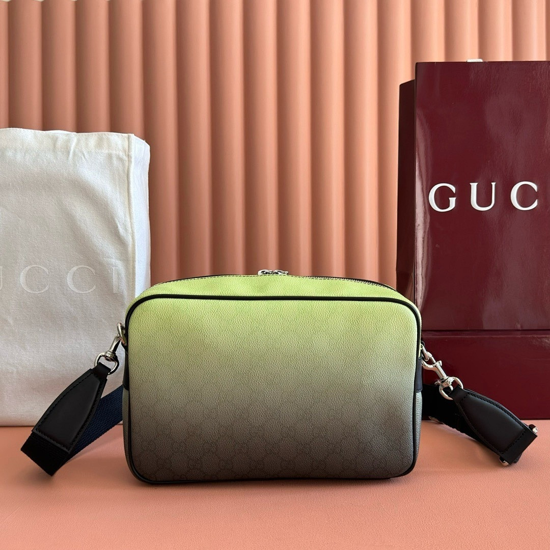 Gvc*1 BAG