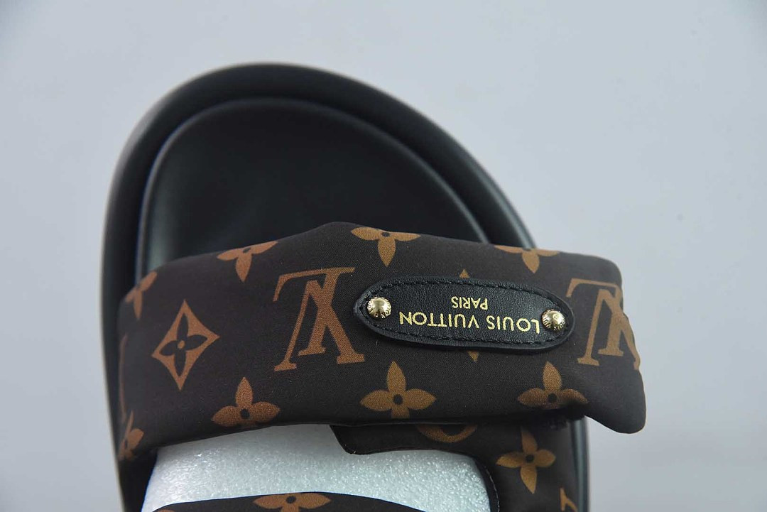 LVT SANDALS