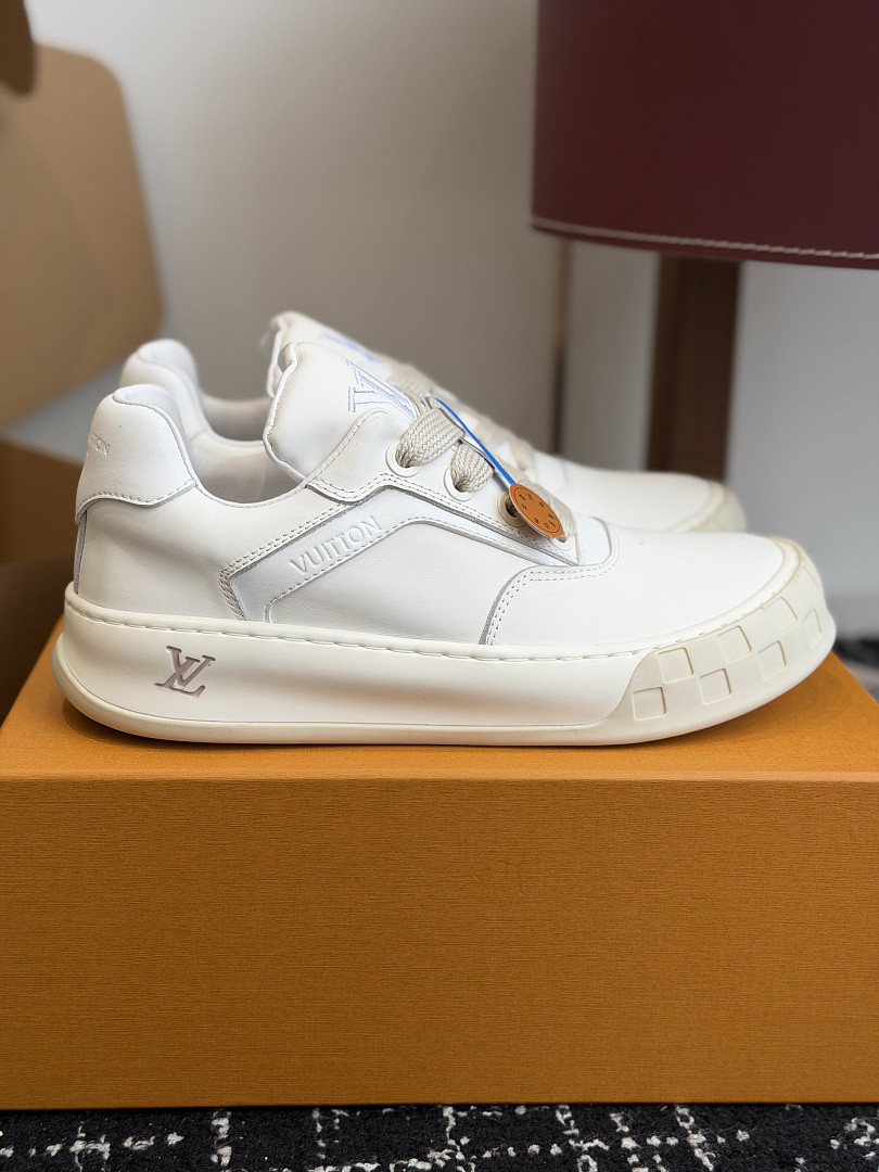 LVT SNEAKERS