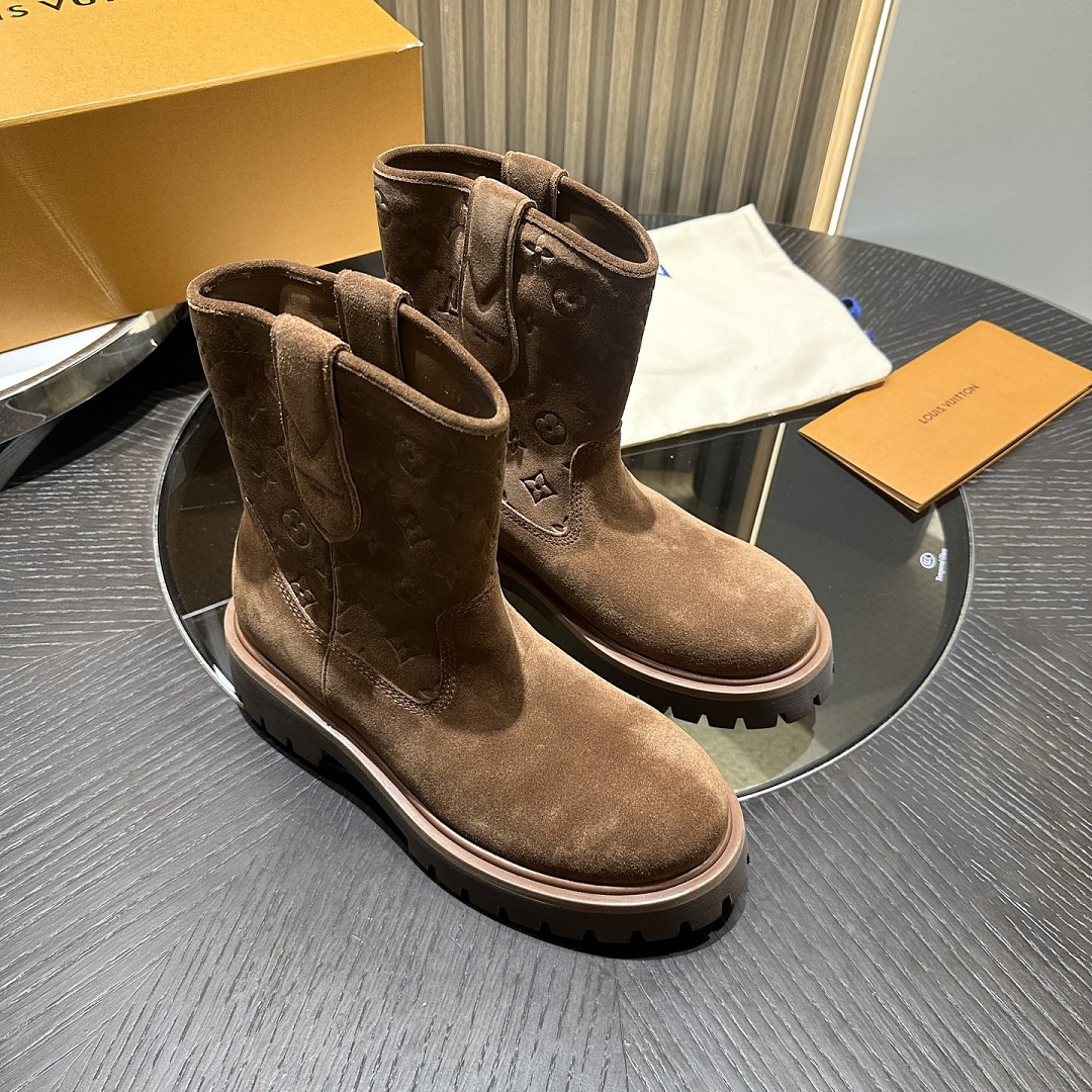 LVT BOOTS