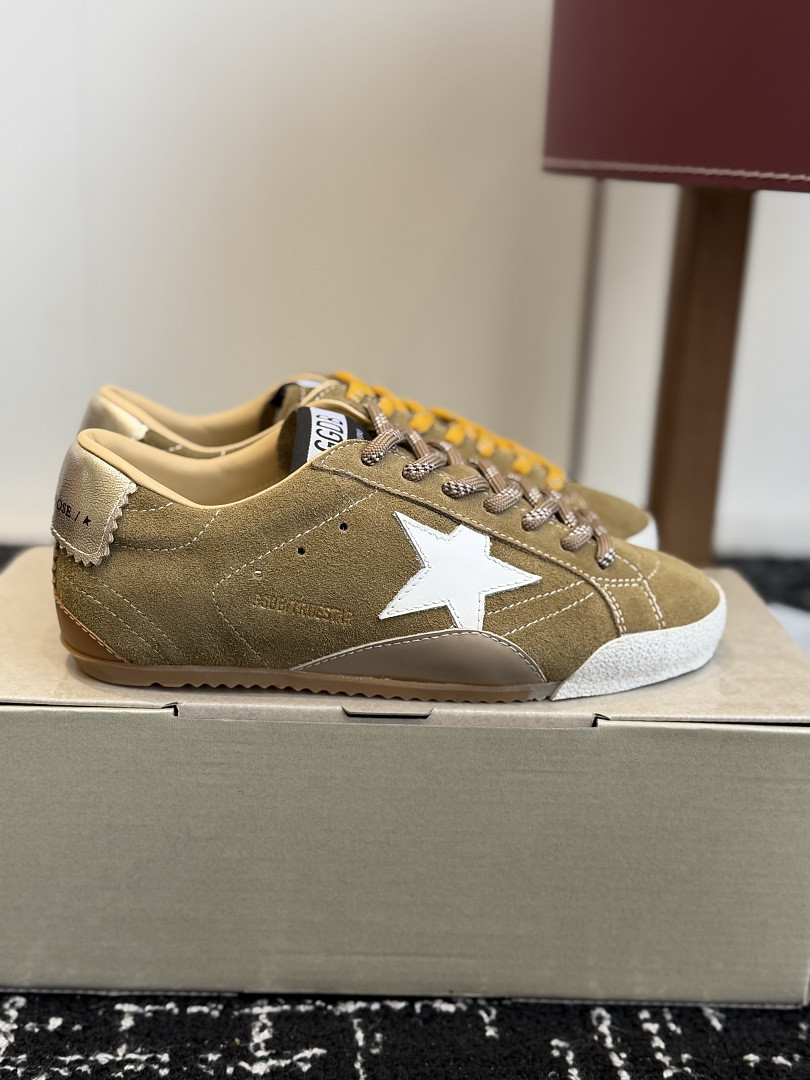 GGDB SNEAKER