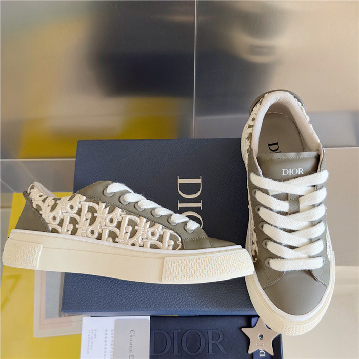 DIO* B33 SNEAKER