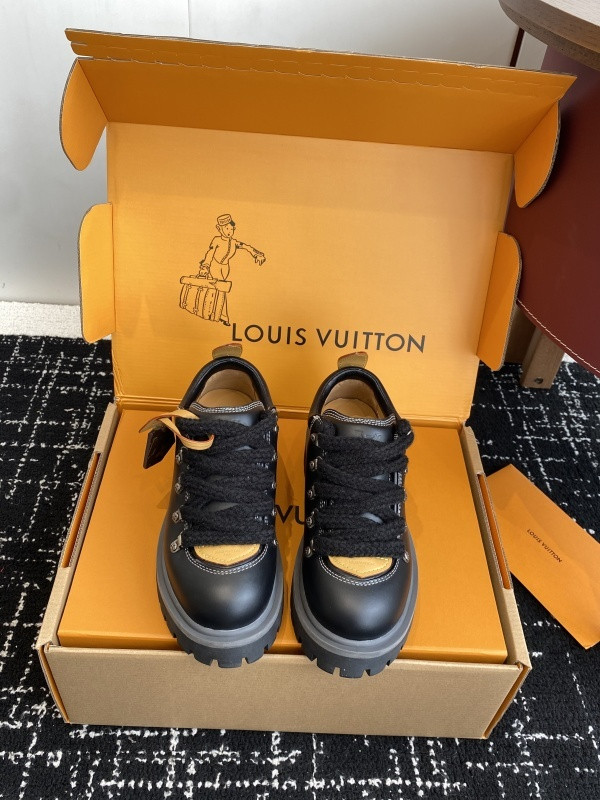 LVT SNEAKERS