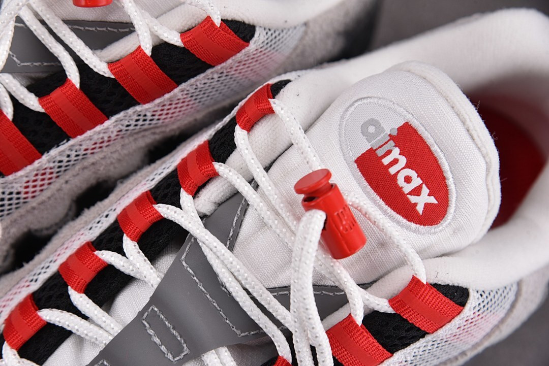 Undefeated x Nike Air Max 95 Bright Crimson IB4523-003