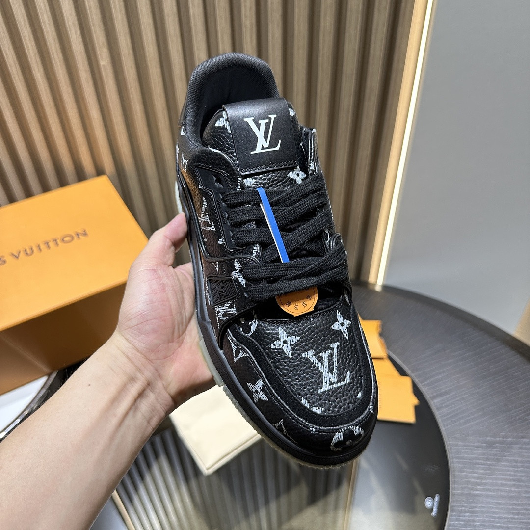 LVT SNEAKERS