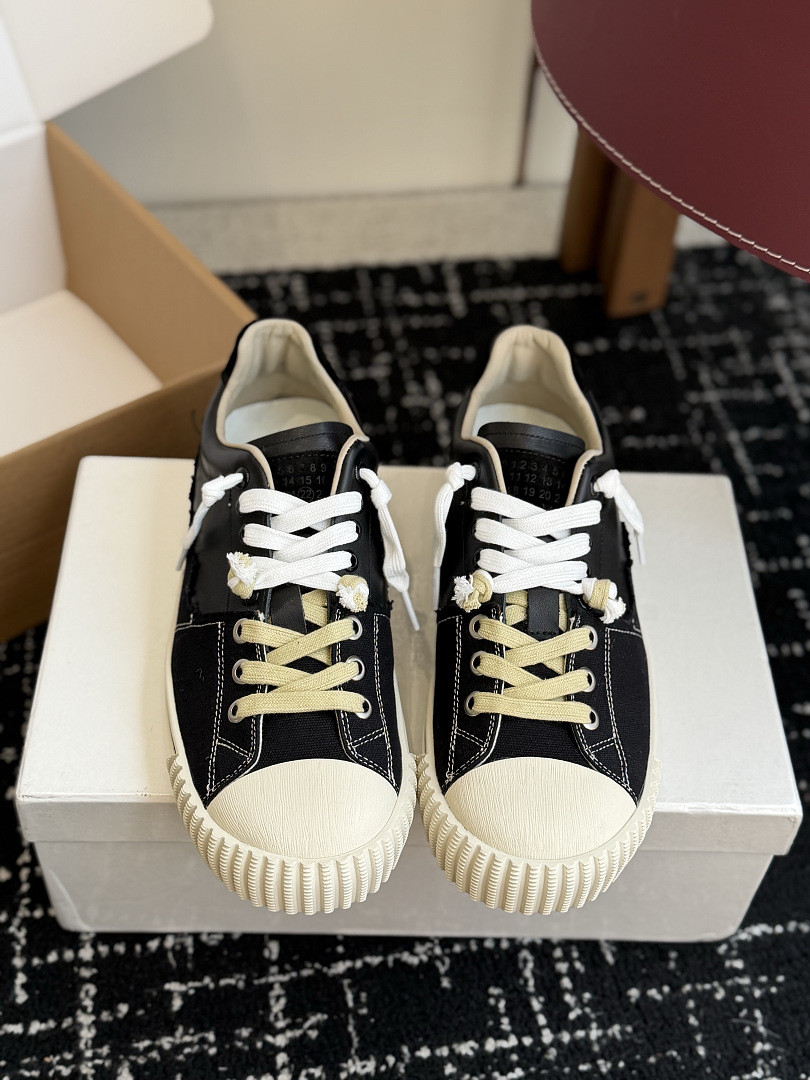 Ma1s0n Marg*e1a SNEAKER