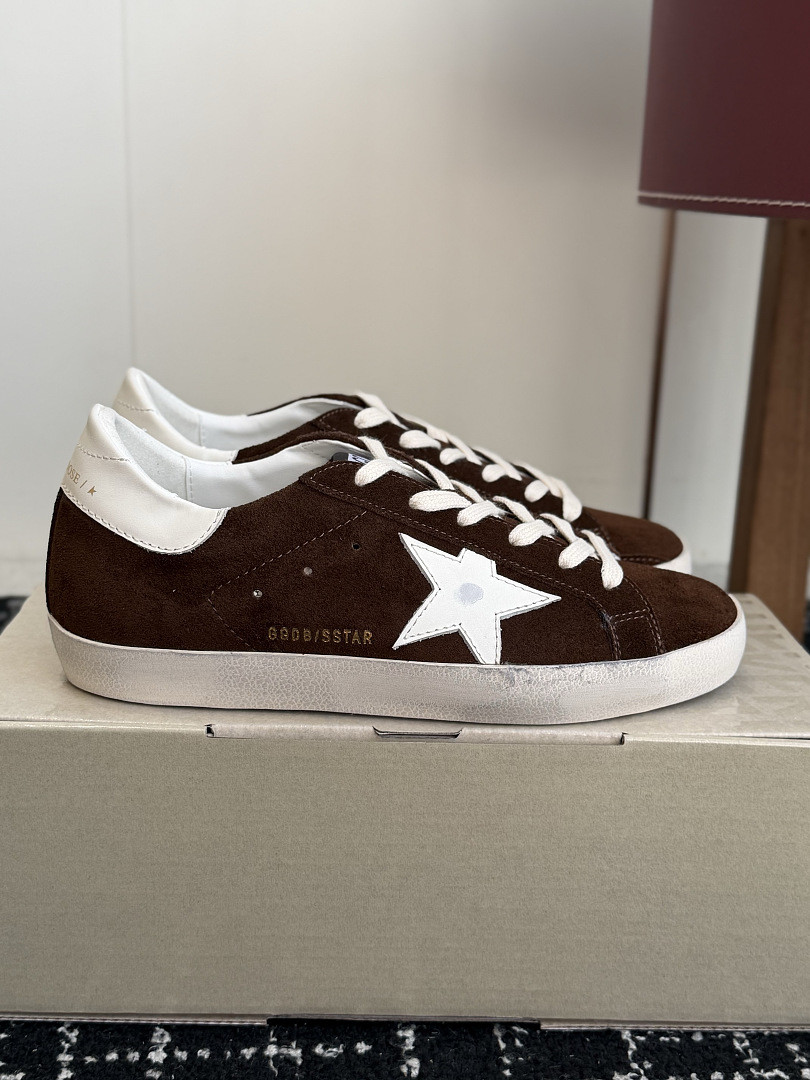GGDB SNEAKER
