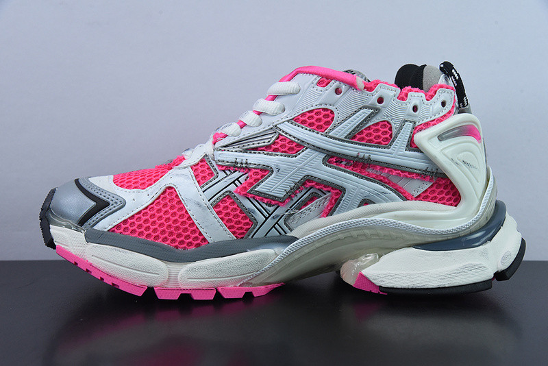 Ba*len*cia*ga runner sneaker