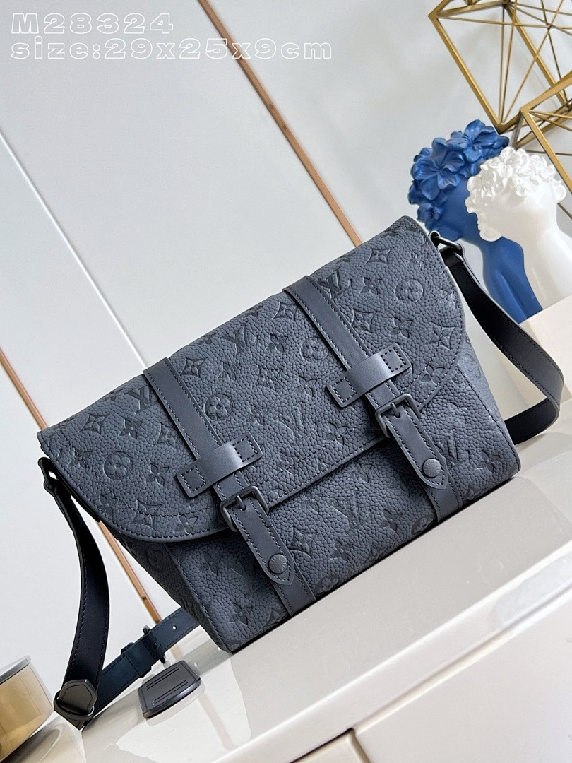 LVT PURSE