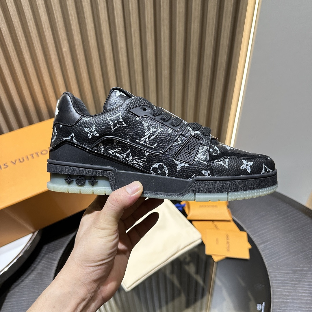 LVT SNEAKERS