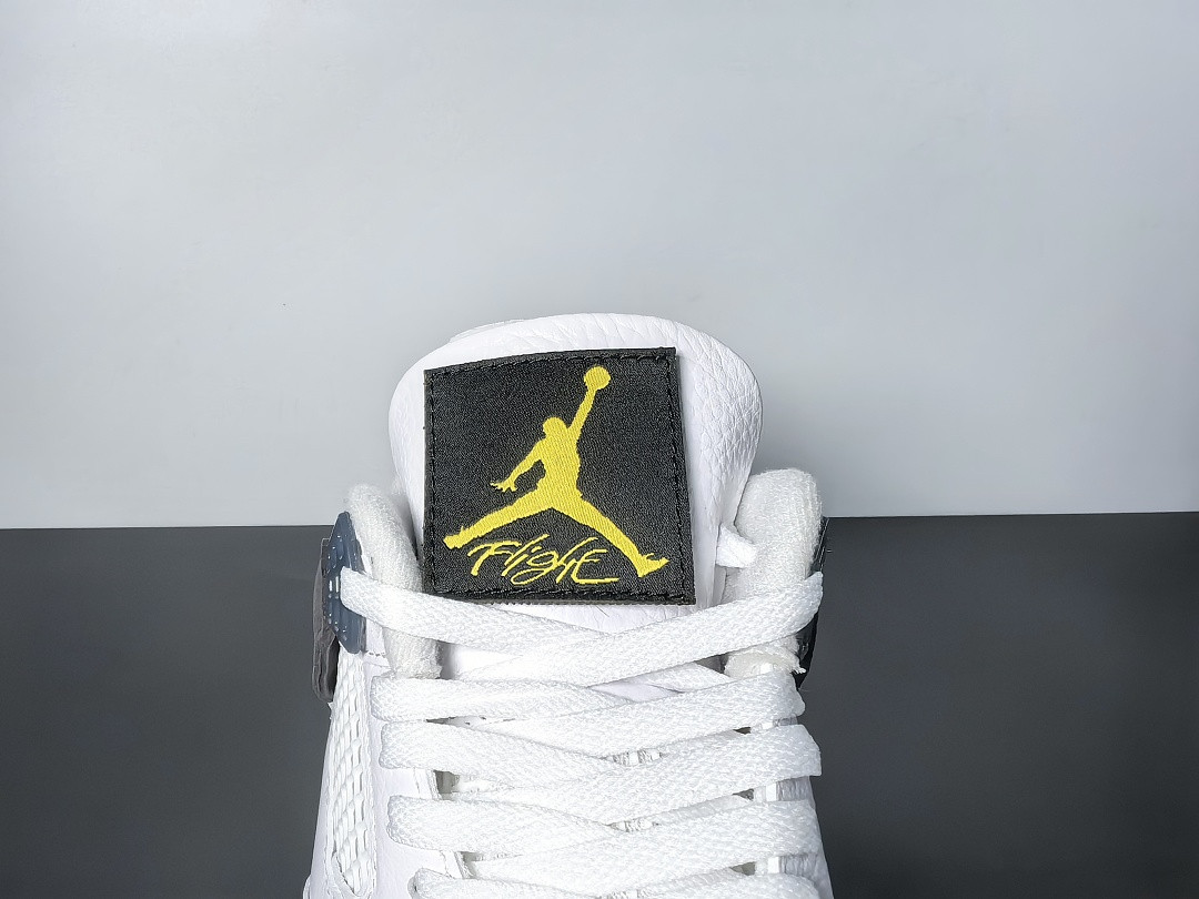 Air Jordan 4 "Rare Air" 
