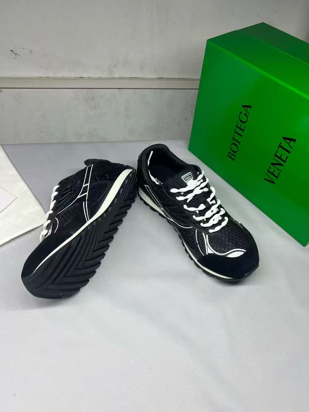 B0tt*ga Ven*ta Orbit Sneaker